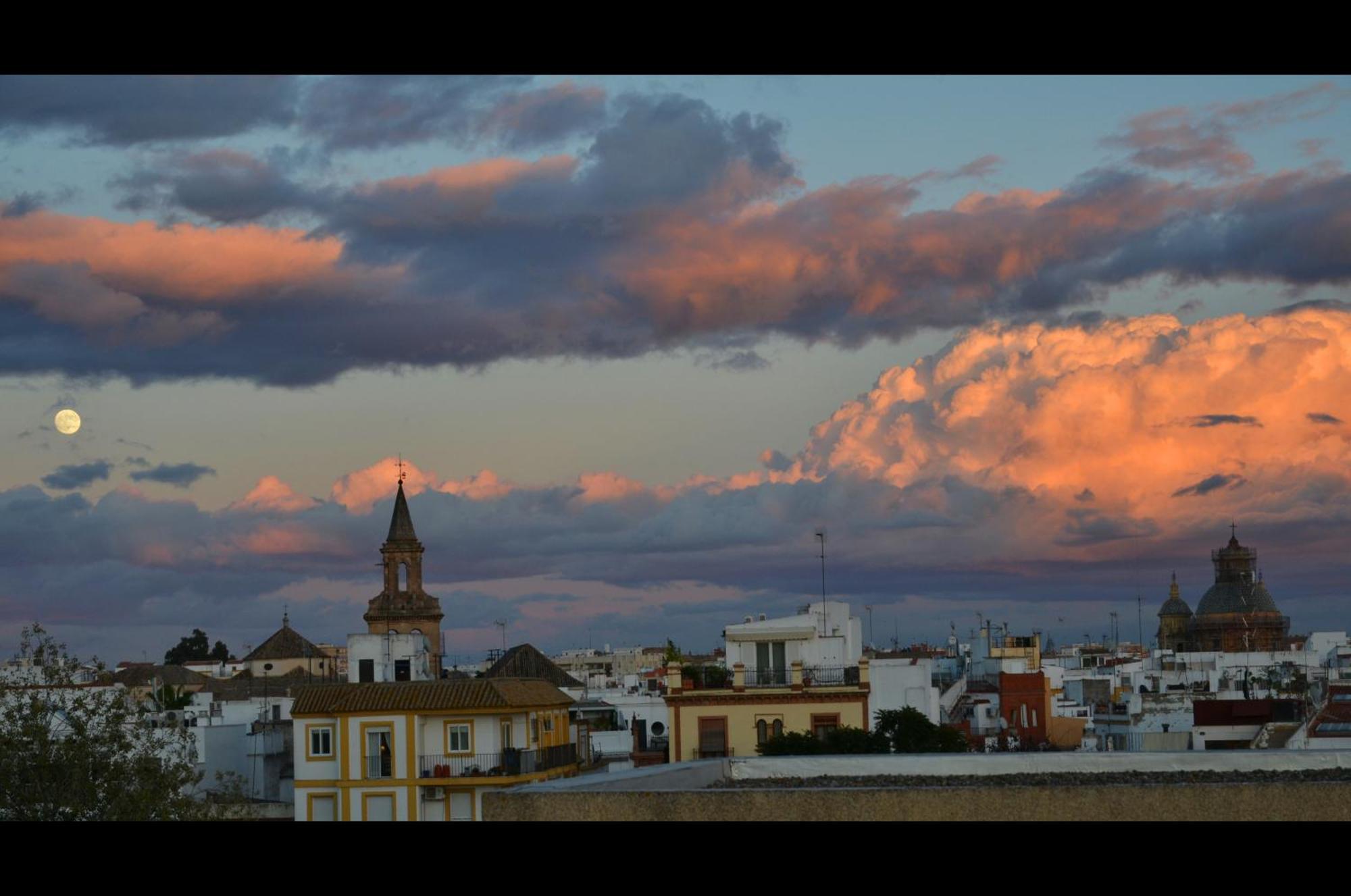 Apartamentos Sevilla Ngoại thất bức ảnh